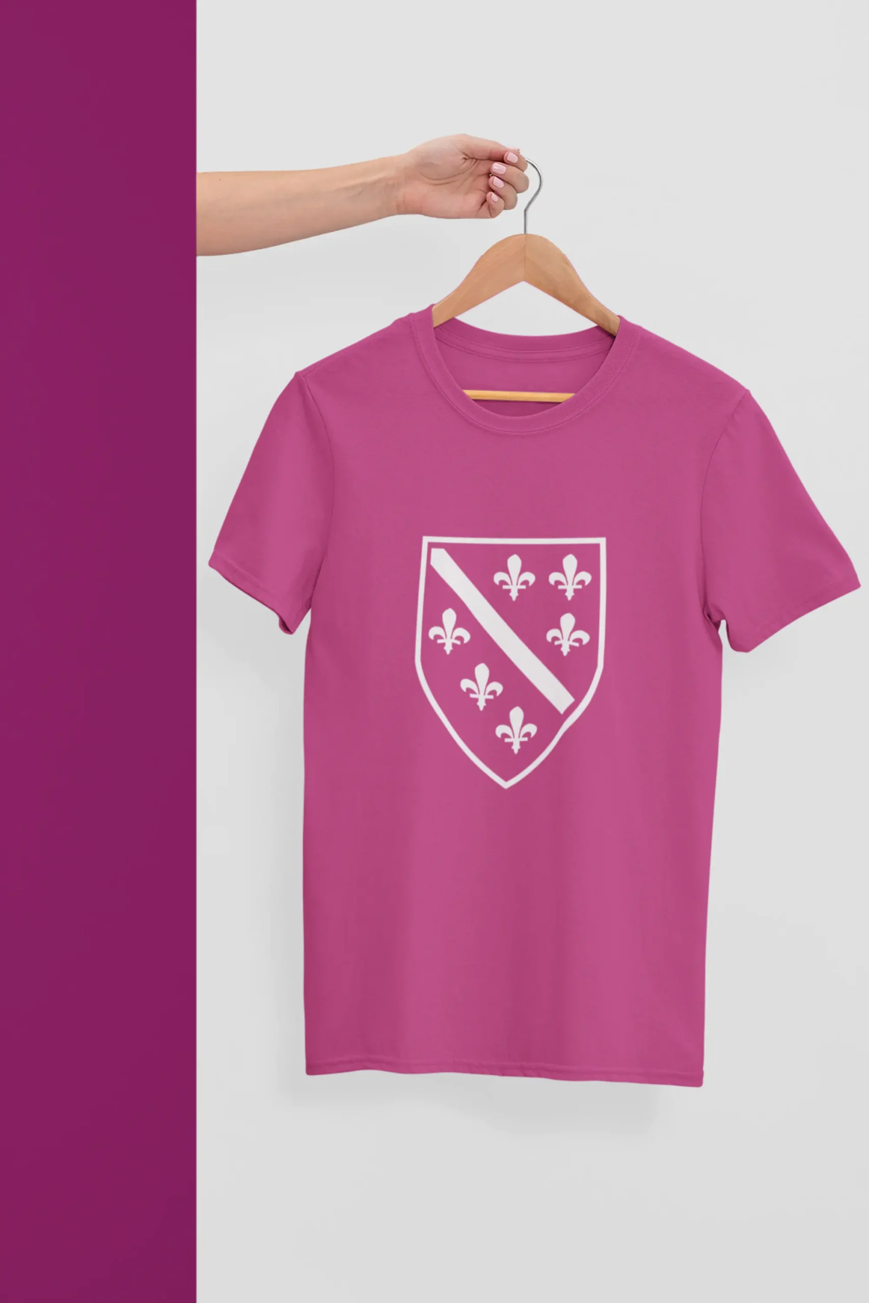 LJILJAN LYSERØD – T-shirt